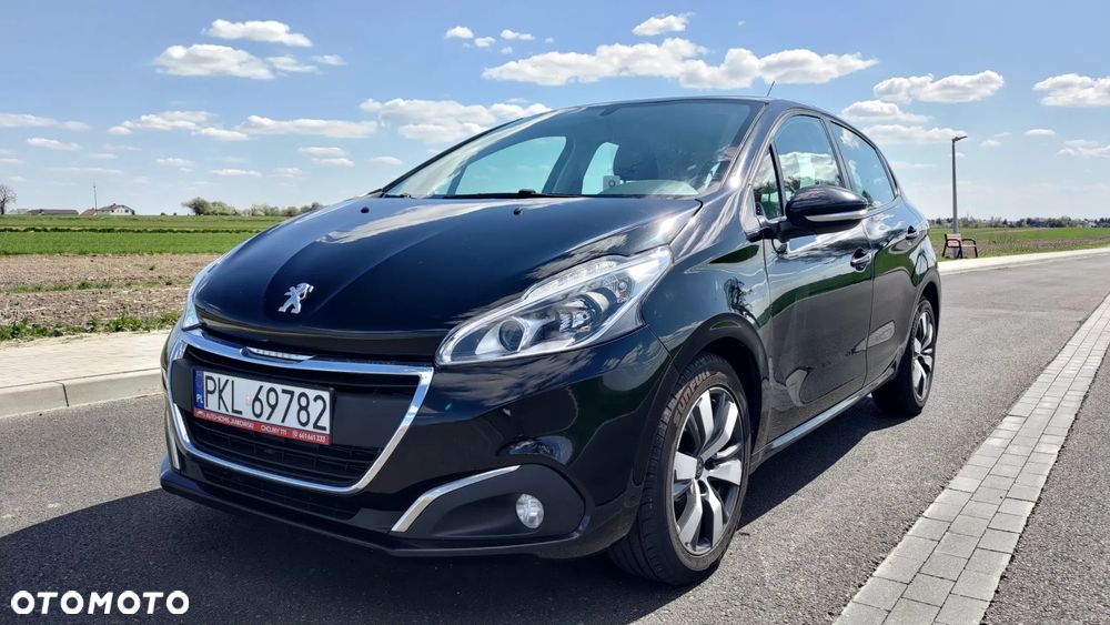 Peugeot 208 BlueHDi 100 Active Pack - 21