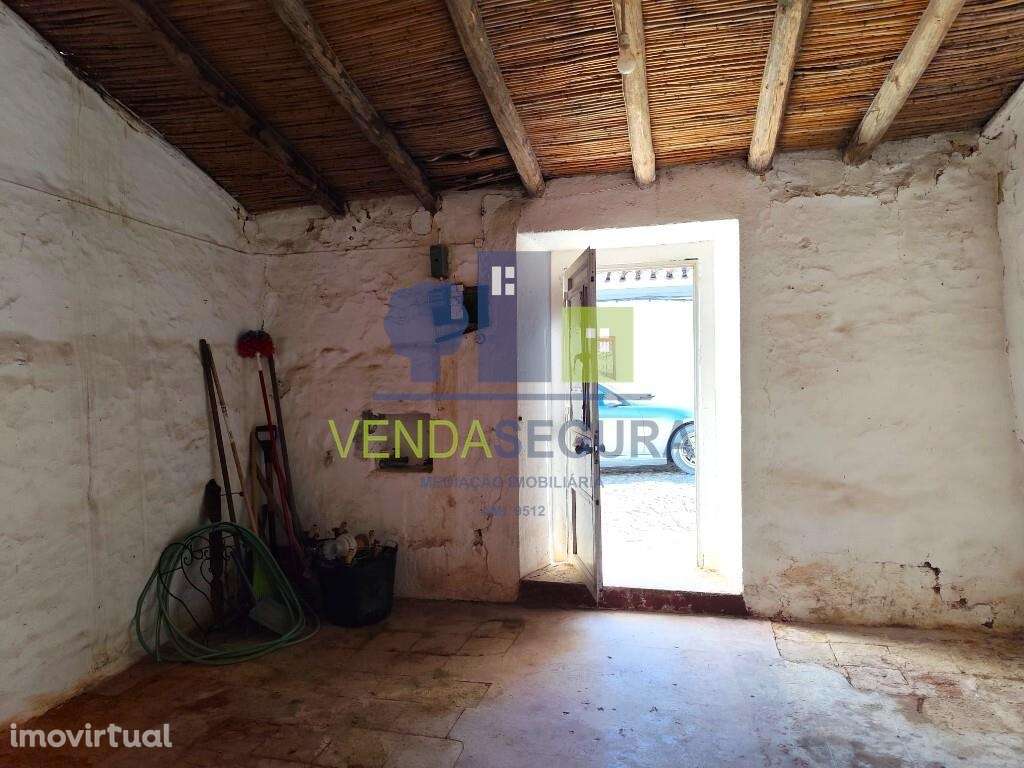 2 Moradias com quintal e garagem + Lote de terreno | Santo Amador - Grande imagem: 3/36