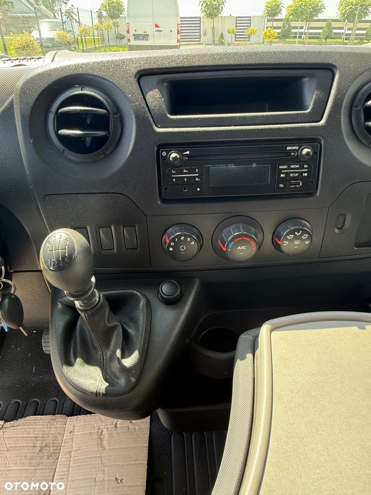 Renault Master - 17