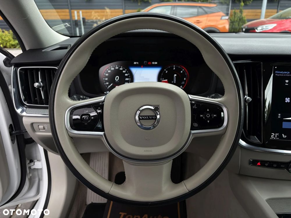 Volvo V60 D4 Inscription - 23