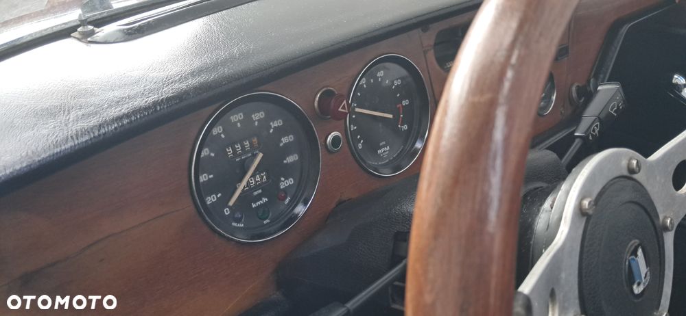 Triumph Spitfire - 32