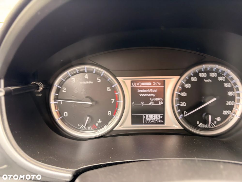 Suzuki Vitara 1.6 Premium 4WD - 19