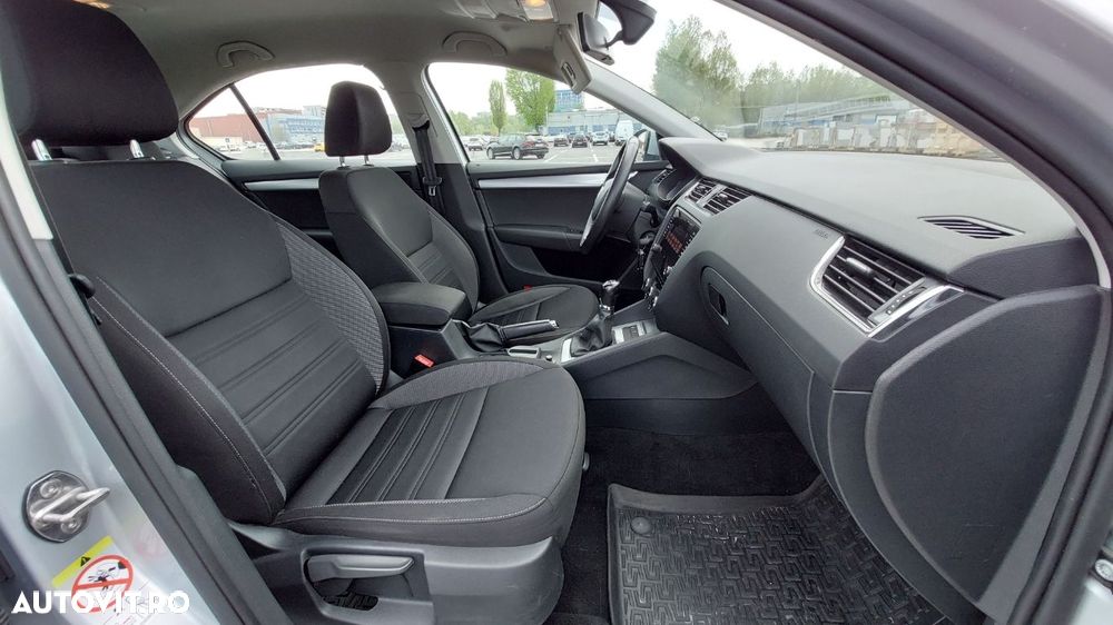 Skoda Octavia - 14