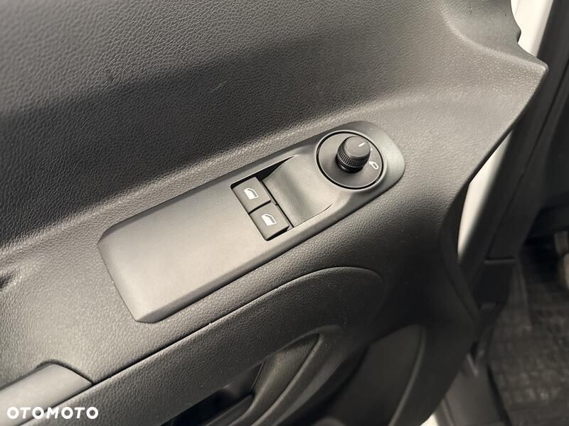 Toyota Proace City Verso Long 1.5 D-4D Combi - 12