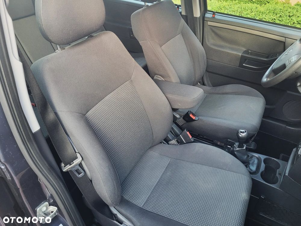Opel Meriva 1.6 16V Easytronic Selection 110 Jahre - 14