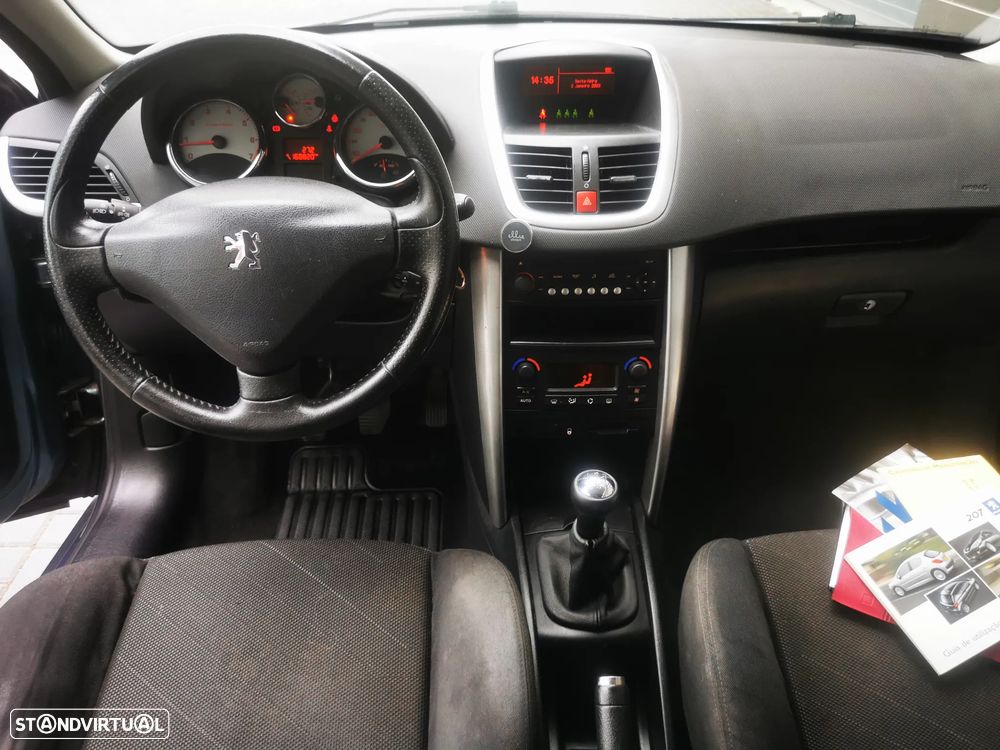Peugeot 207 1.4 16V Sport - 3