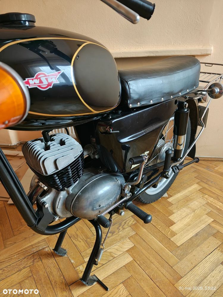 WSK M06 - 12