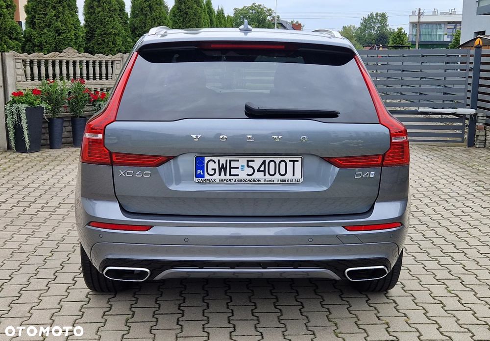 Volvo XC 60 D4 R-Design - 12