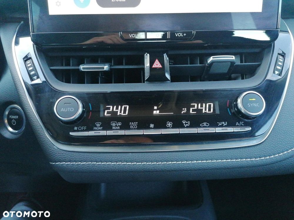 Toyota Corolla 1.8 Hybrid Comfort - 17