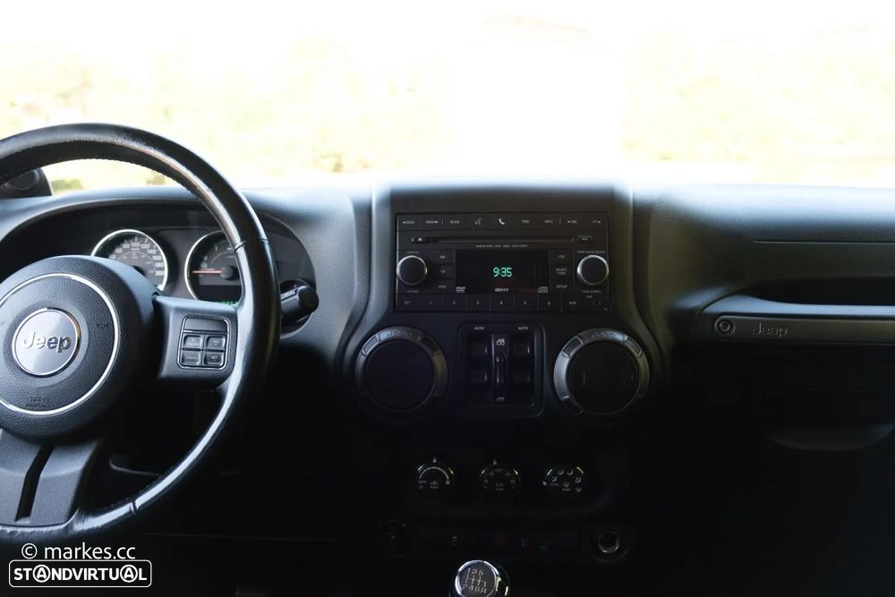 Jeep Wrangler Unlimited - 10
