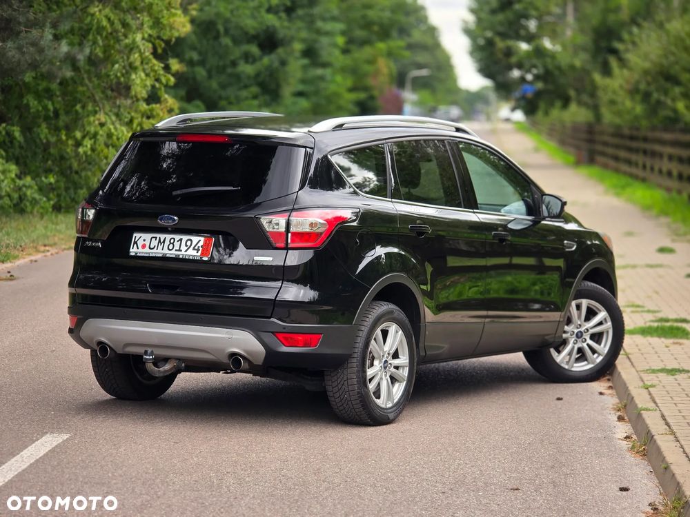Ford Kuga 1.5 EcoBoost 2x4 Titanium - 5