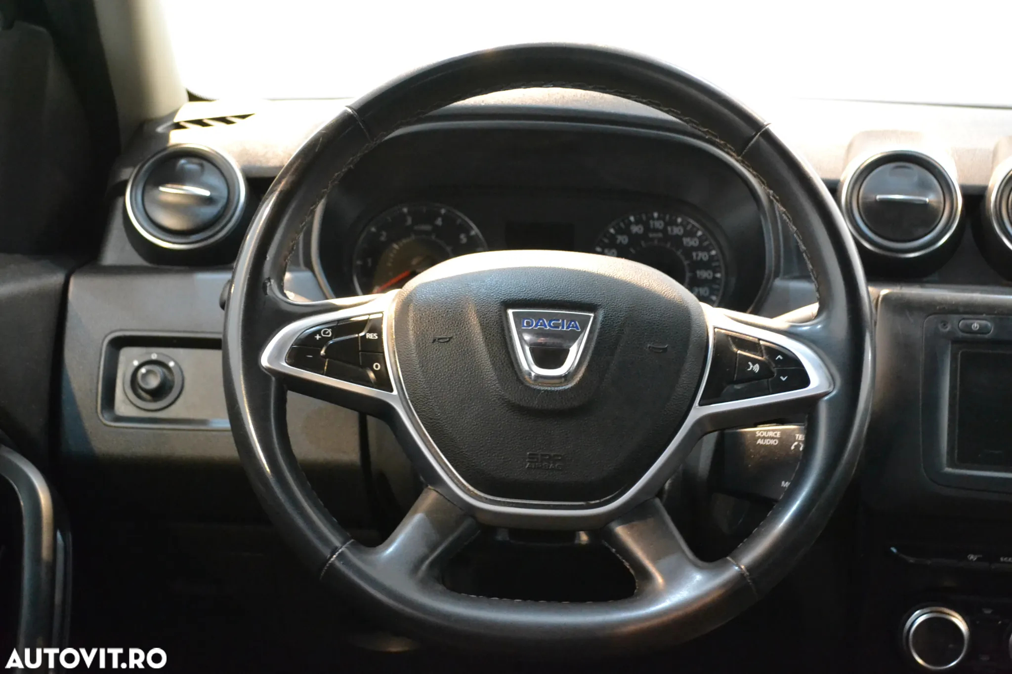 Dacia Duster 1.5 Blue dCi Prestige - 8