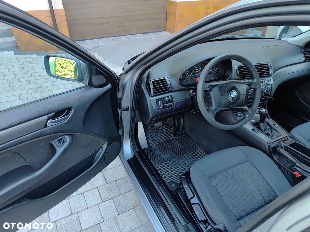 BMW Seria 3 - 16