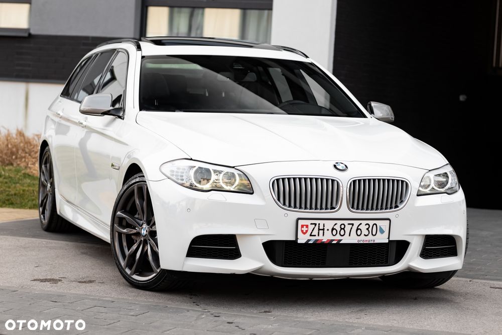 BMW Seria 5 M550d xDrive Touring Sport-Aut - 4