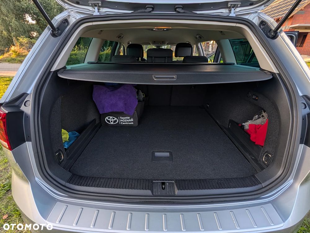 Volkswagen Passat 2.0 TDI SCR DSG - 33