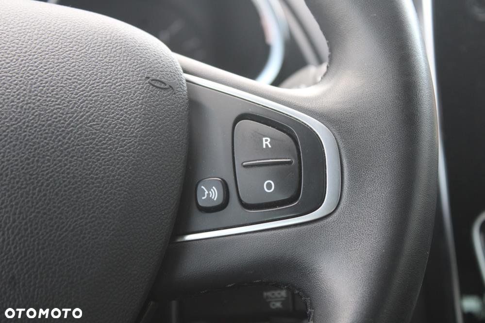 Renault Clio - 26