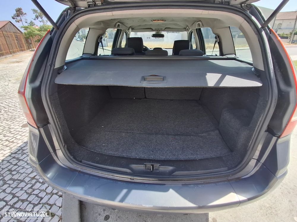 Renault Mégane Break 1.5 dCi Dynamique - 12