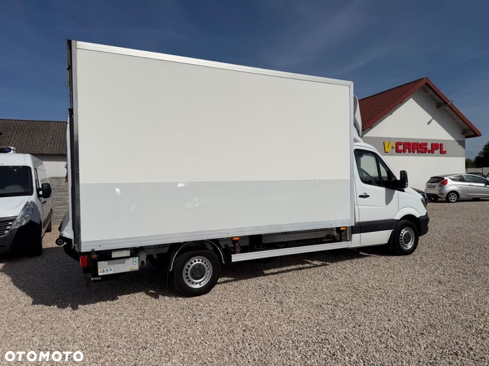 Mercedes-Benz Sprinter - 17