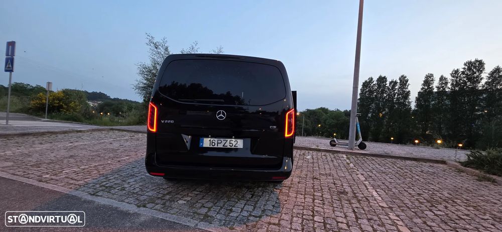 Mercedes-Benz V 220 CDI - 11