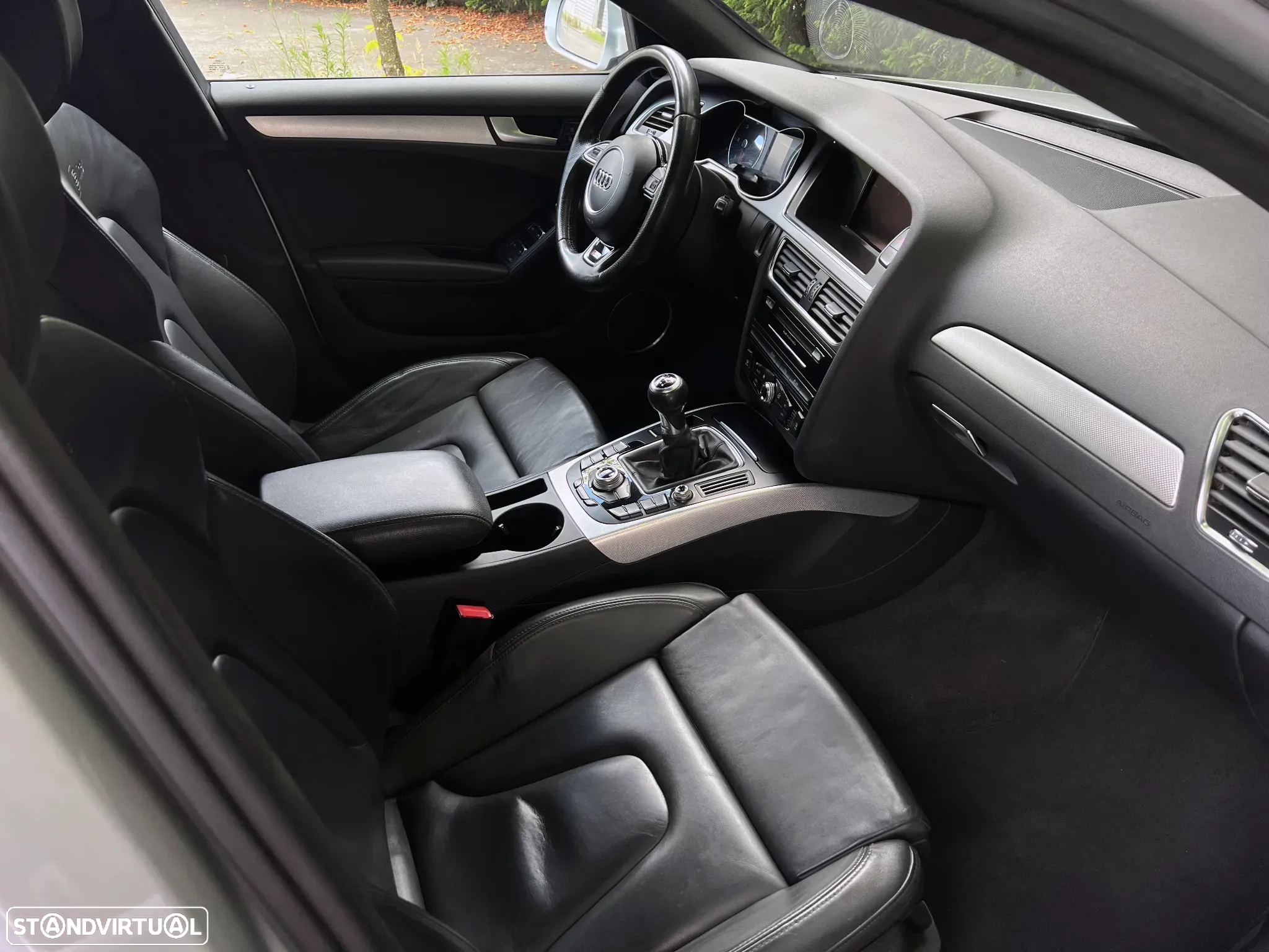 Audi A4 Avant 2.0 TDI S-line - 22