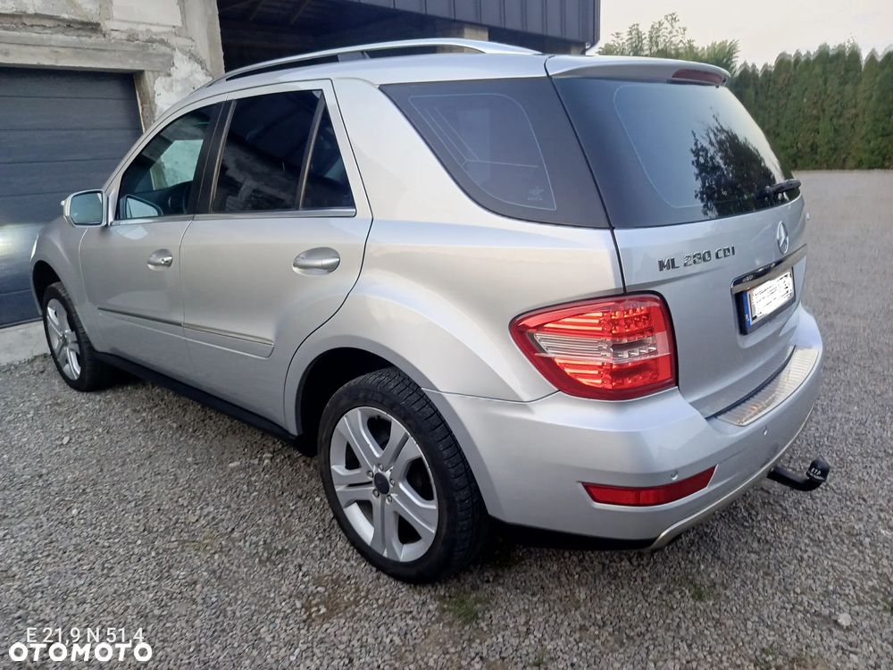 Mercedes-Benz ML - 21