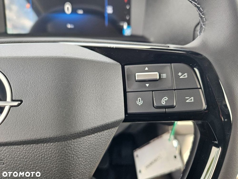 Opel Vivaro 2.2 CDTI XL 3,1t ( brygadówka - składany) - 17