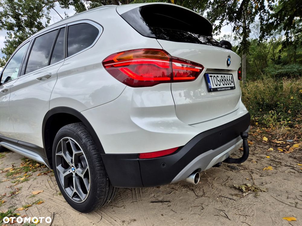 BMW X1 sDrive18d xLine - 28