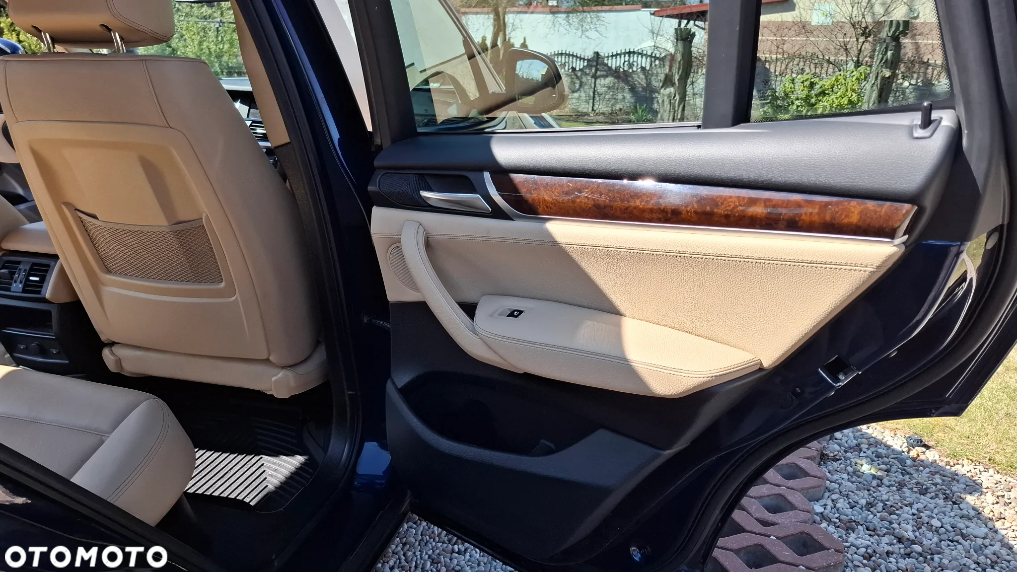 BMW X3 xDrive28i - 19