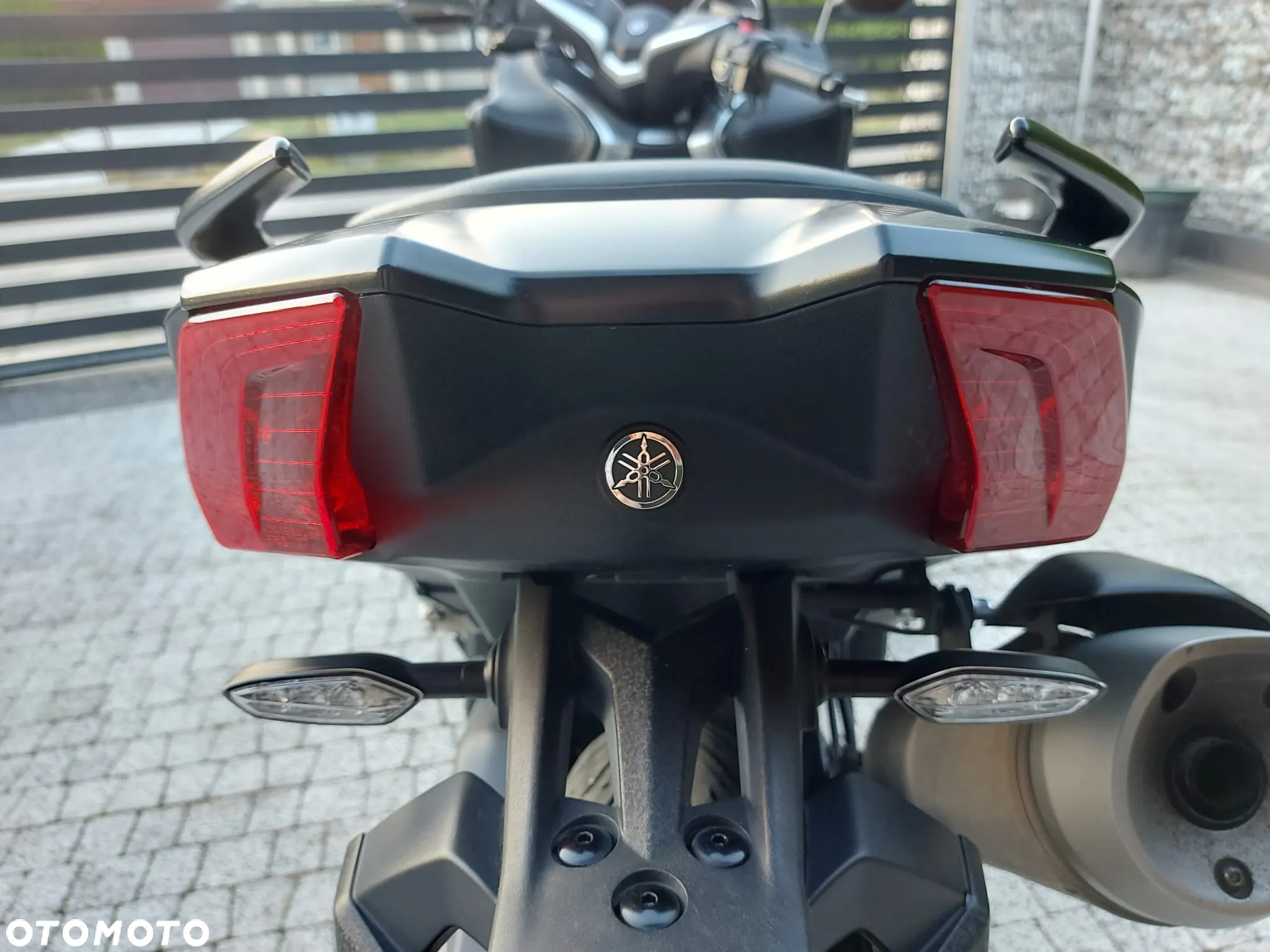 Yamaha Tmax - 25