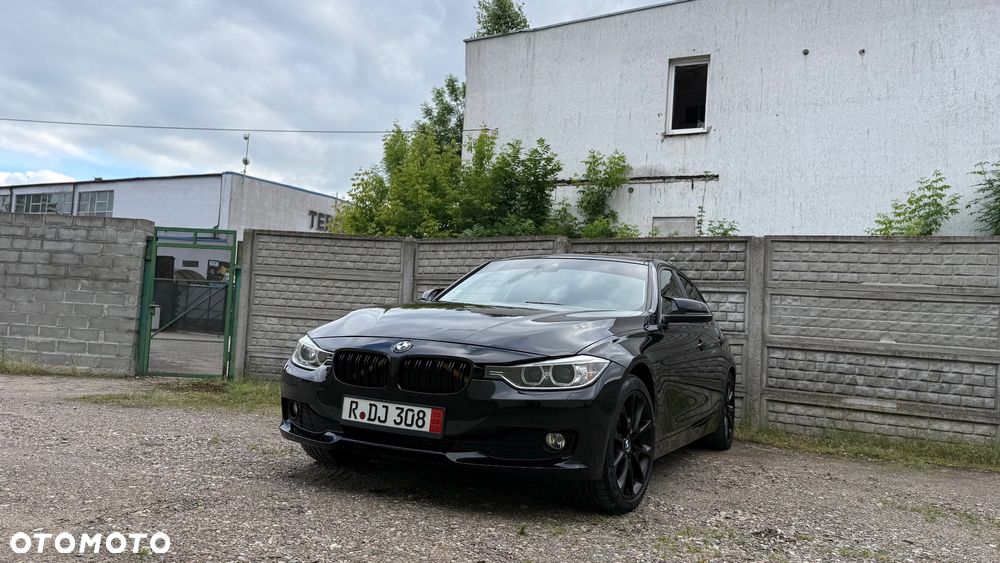 BMW Seria 3 - 24
