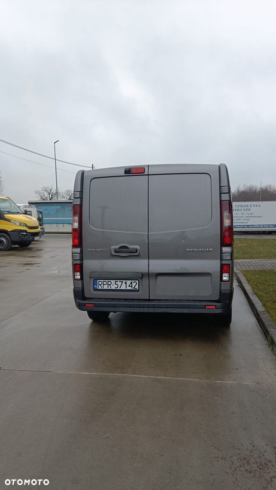 Renault TRAFIC - 4