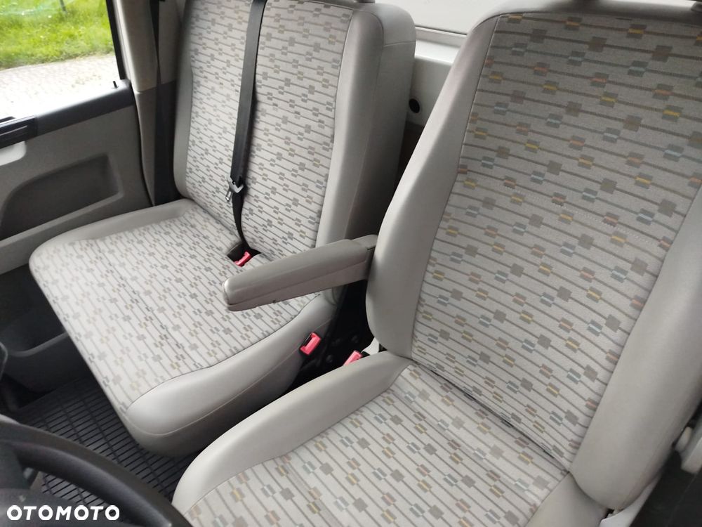 Volkswagen T5 - 12