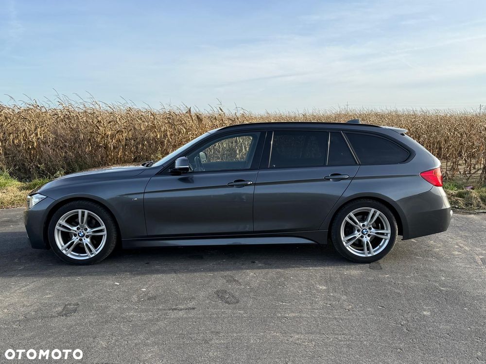 BMW Seria 3 320d M Sport EU6 - 32