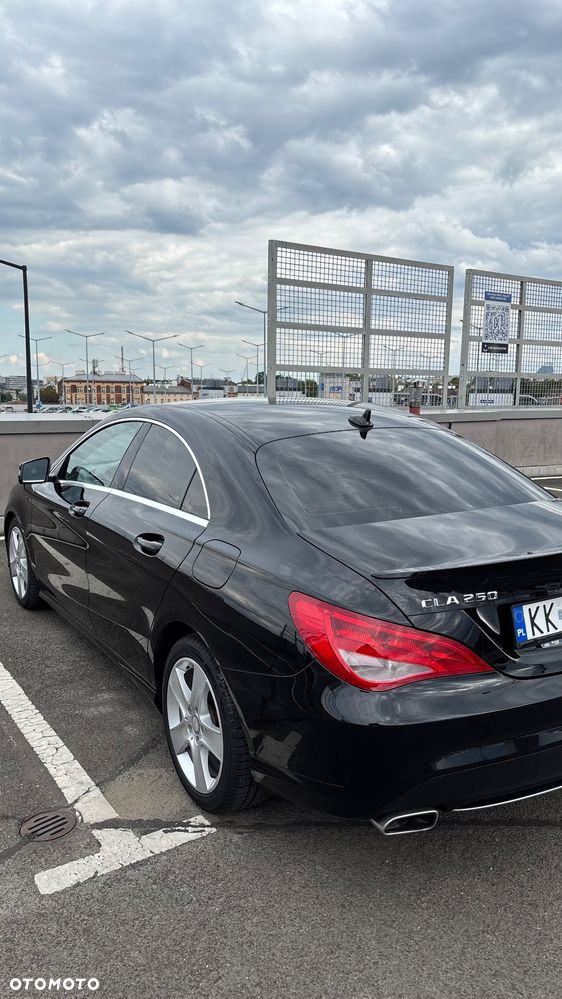 Mercedes-Benz CLA 250 7G-DCT SCORE - 16
