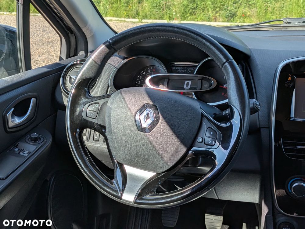 Renault Clio 1.2 16V Limited - 20