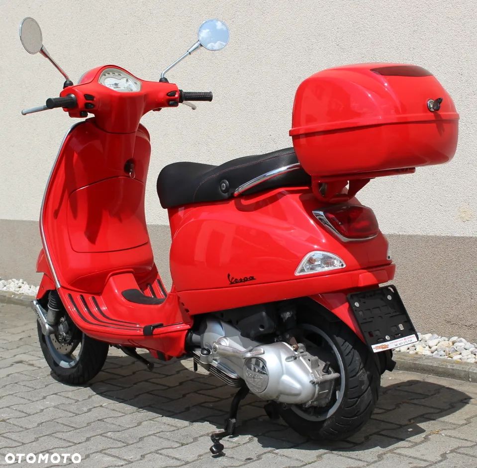 Piaggio Vespa - 5