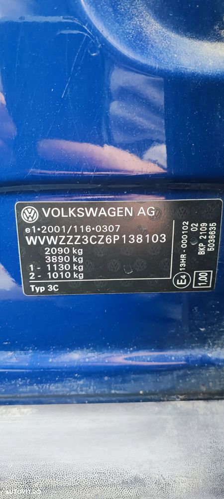 Volkswagen Passat 2.0TDI Highline DPF DSG - 8