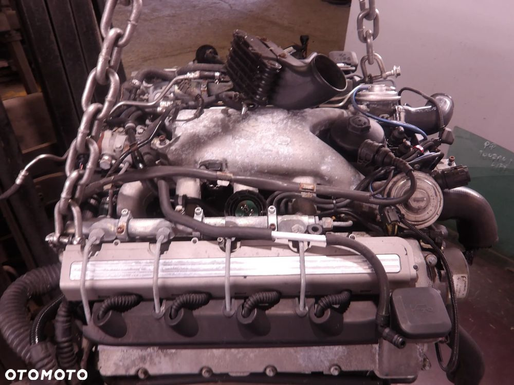 BMW E38 LIFT 99-01r. SILNIK Z INSTALACJA I UKŁADEM WTRYSKOWYM  M67D39 - 2