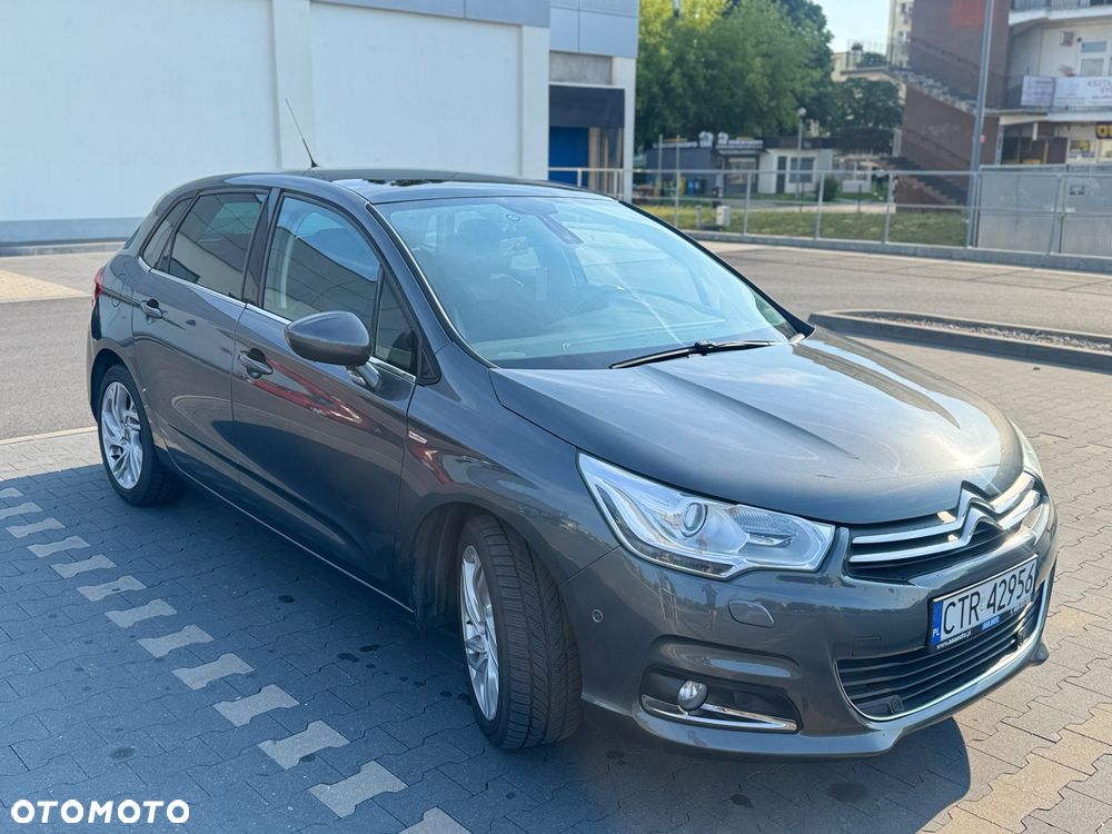 Citroën C4 e-HDi 115 Exclusive - 4