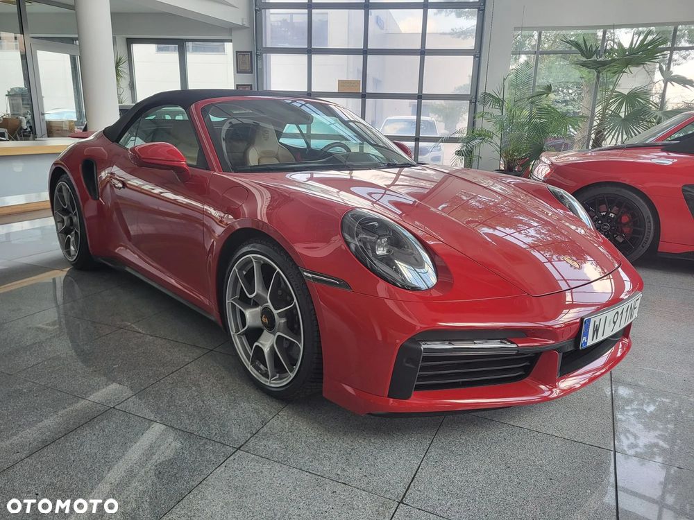Porsche 911 Carrera Turbo S - 2
