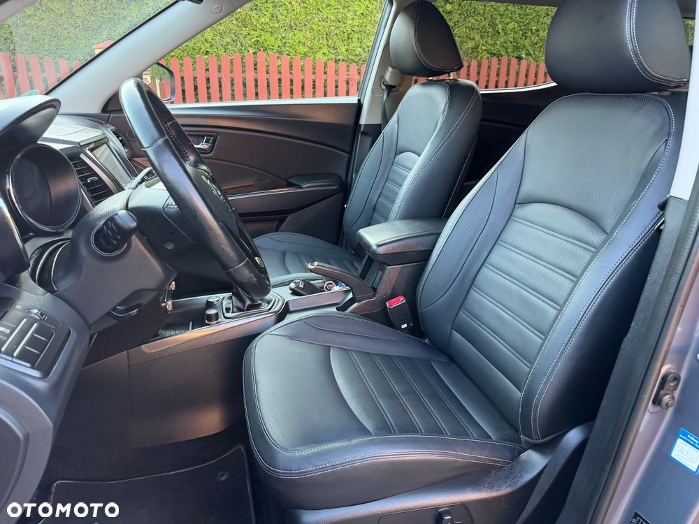SsangYong/KGM XLV e-XDi 160 2WD Start/Stop Sapphire - 32