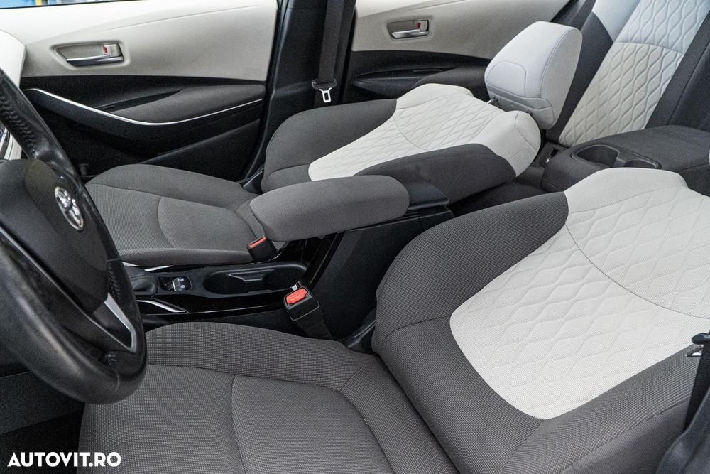 Toyota Corolla 1.5 TNGA CVT Business - 19