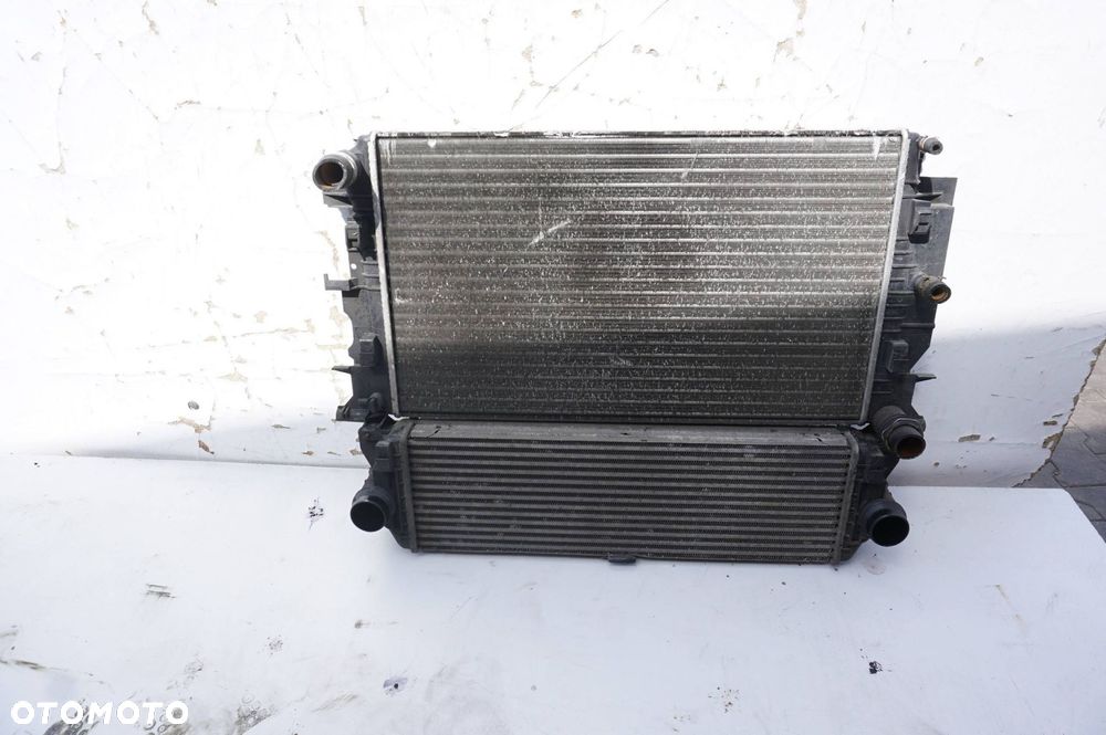 CHŁODNICA WODY INTERCOOLER MERCEDES SPRINTER W906 2.2 CDI - 1