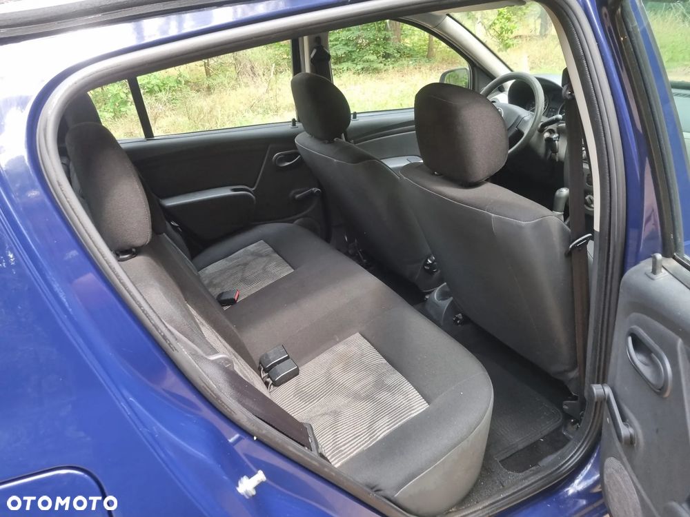 Dacia Sandero 1.4 MPI - 12