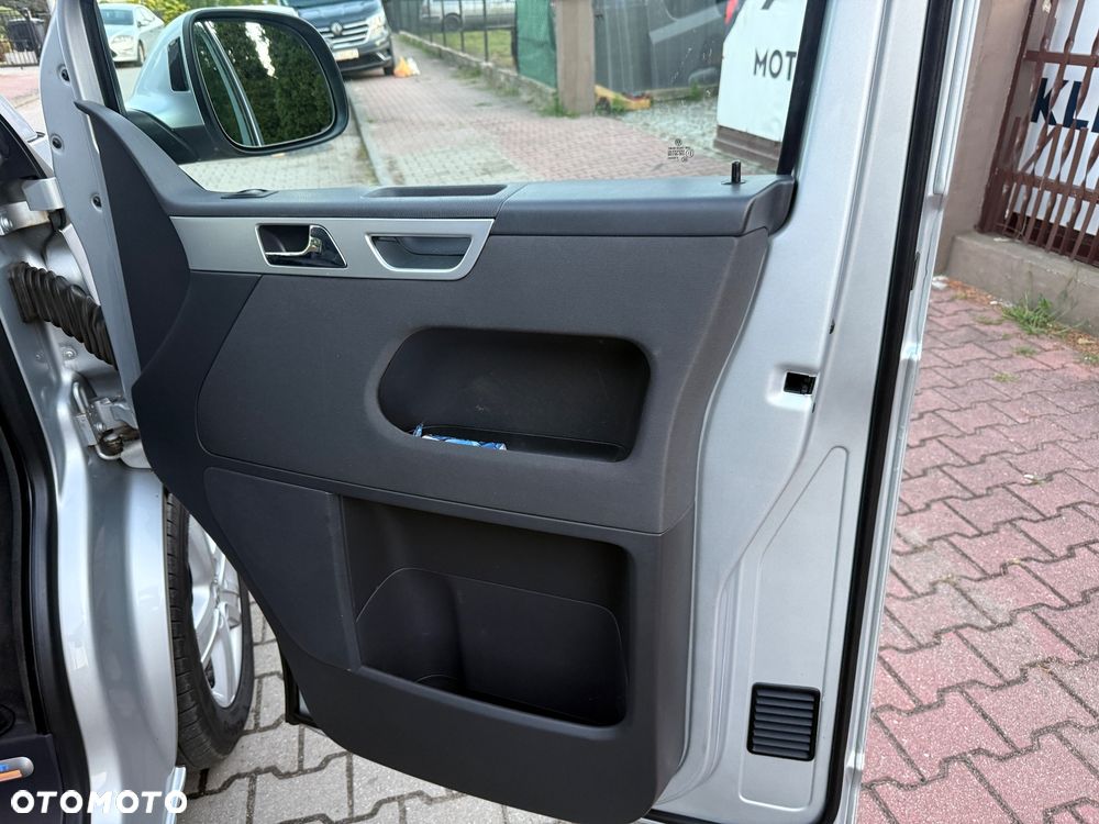 Volkswagen Multivan L1 Business 4Motion - 20