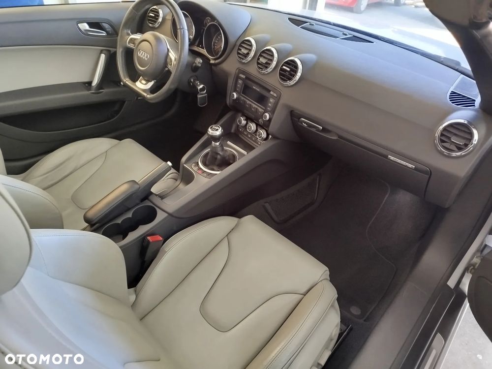 Audi TT Coupé - 21