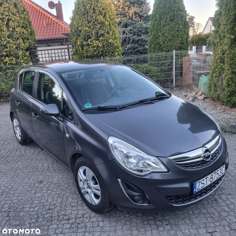Opel Corsa 1.2 16V Cosmo - 6