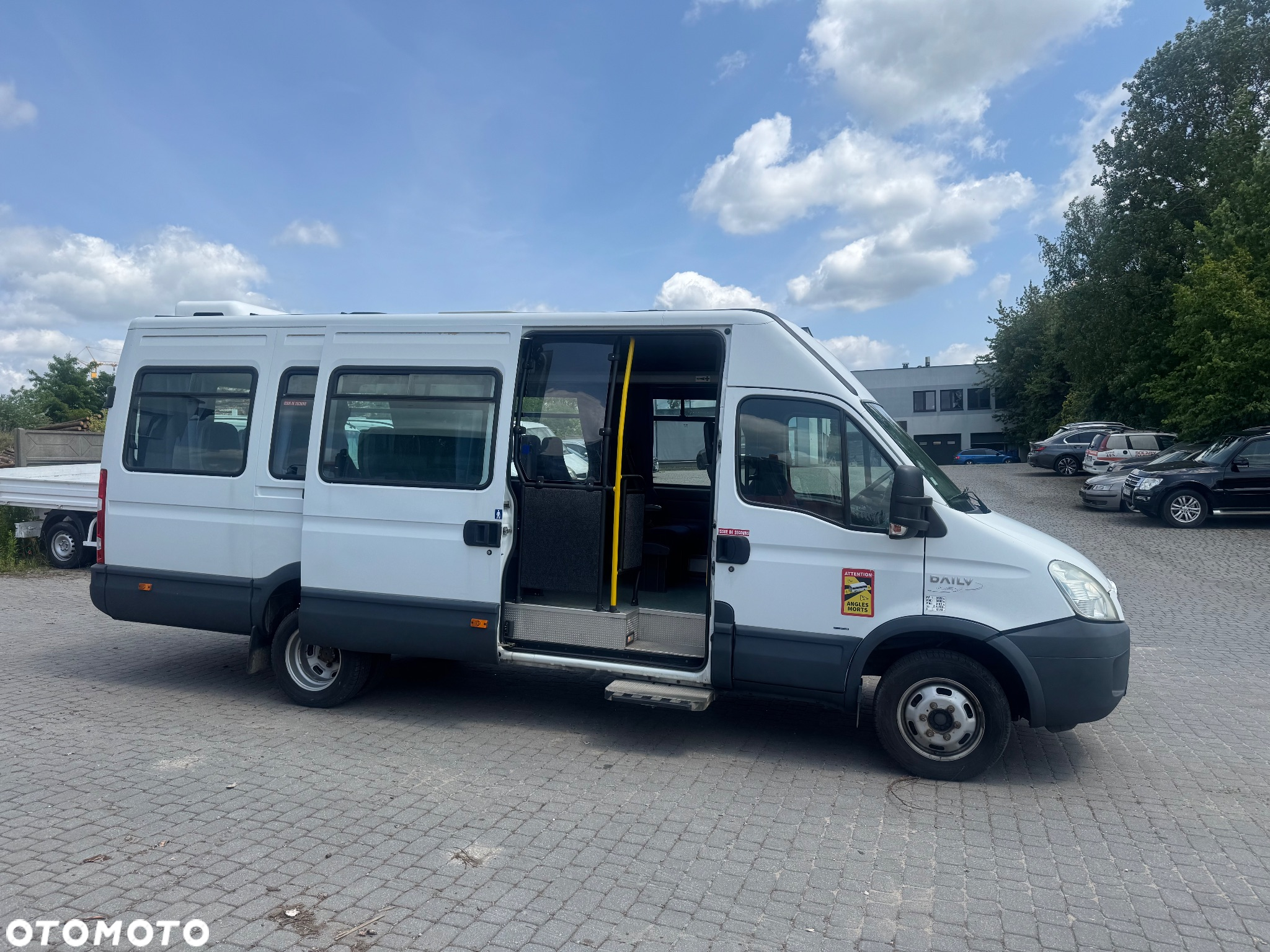 Irisbus Daily Klima Webasto Tylko 111 tyś km z Wojska Francuskiego - 5