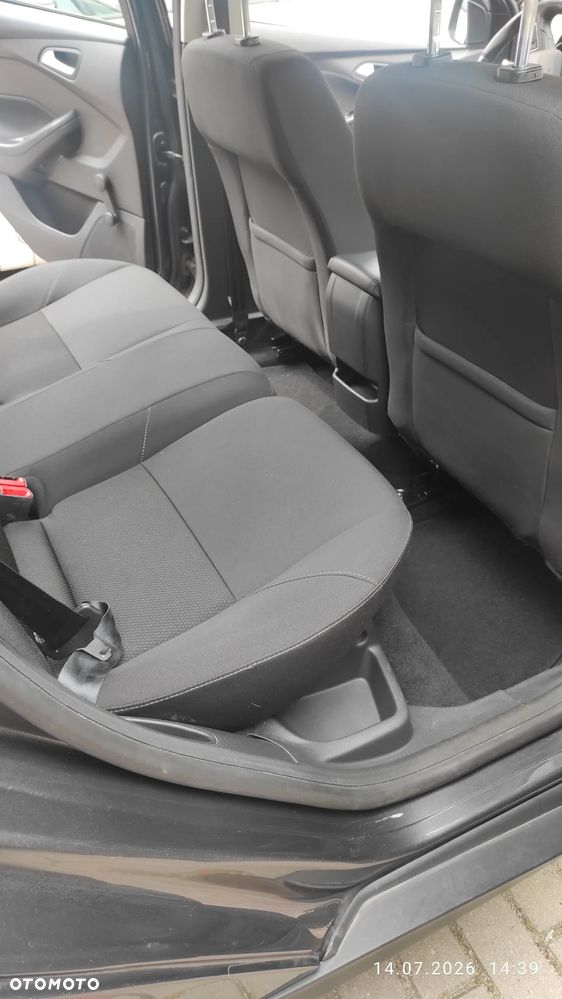 Ford Focus 1.6 Trend - 8