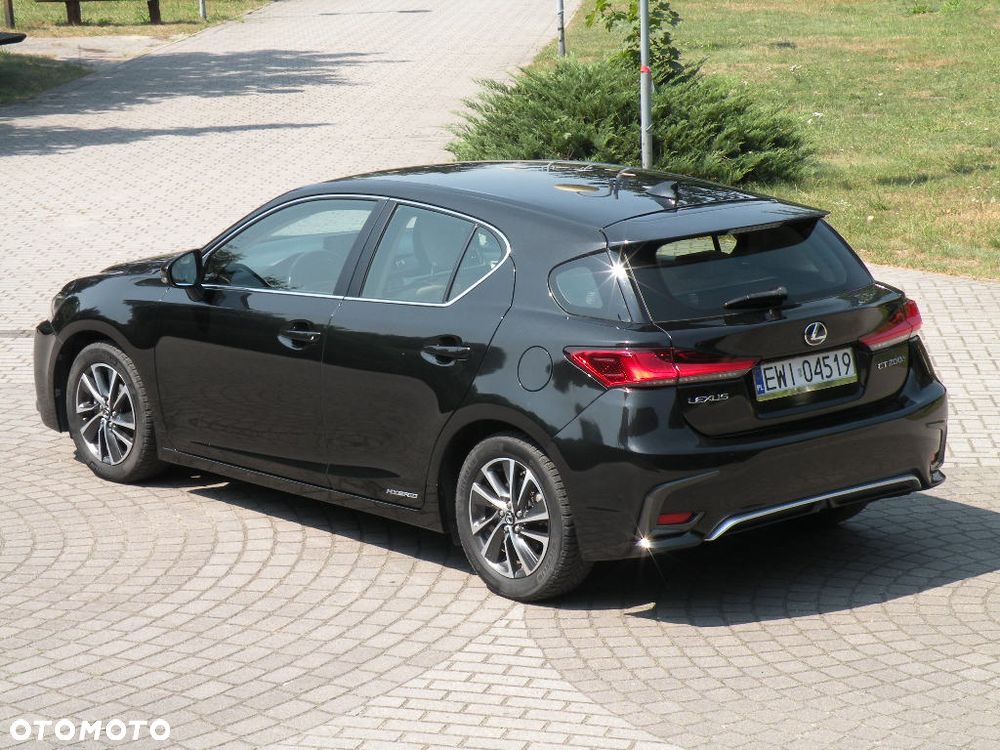 Lexus CT 200h Prestige - 13